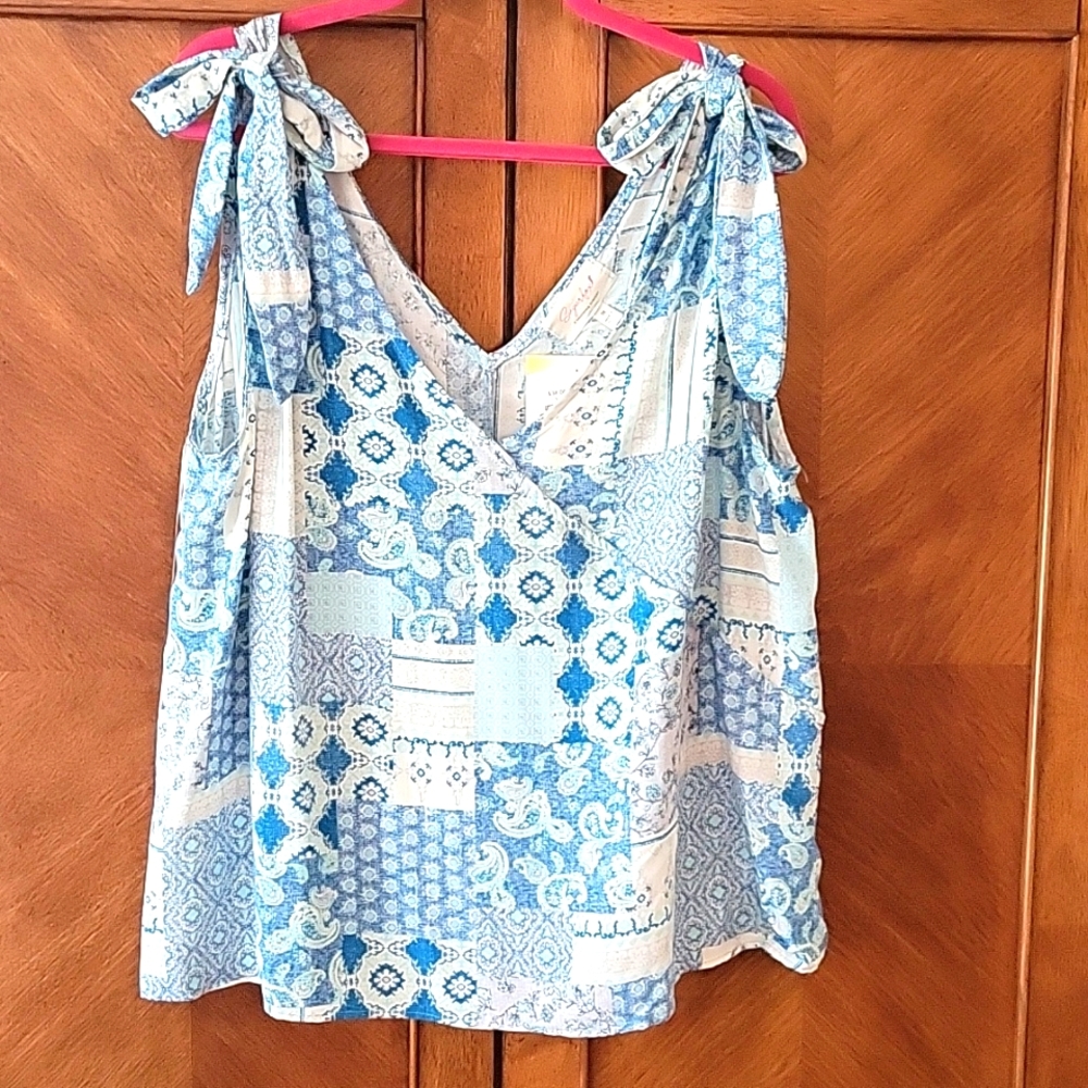 Fabric patchwork tank